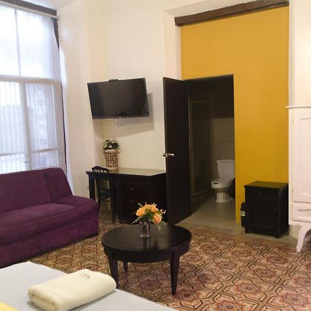 מרידה Hotel Real San Juan Suites מראה חיצוני תמונה