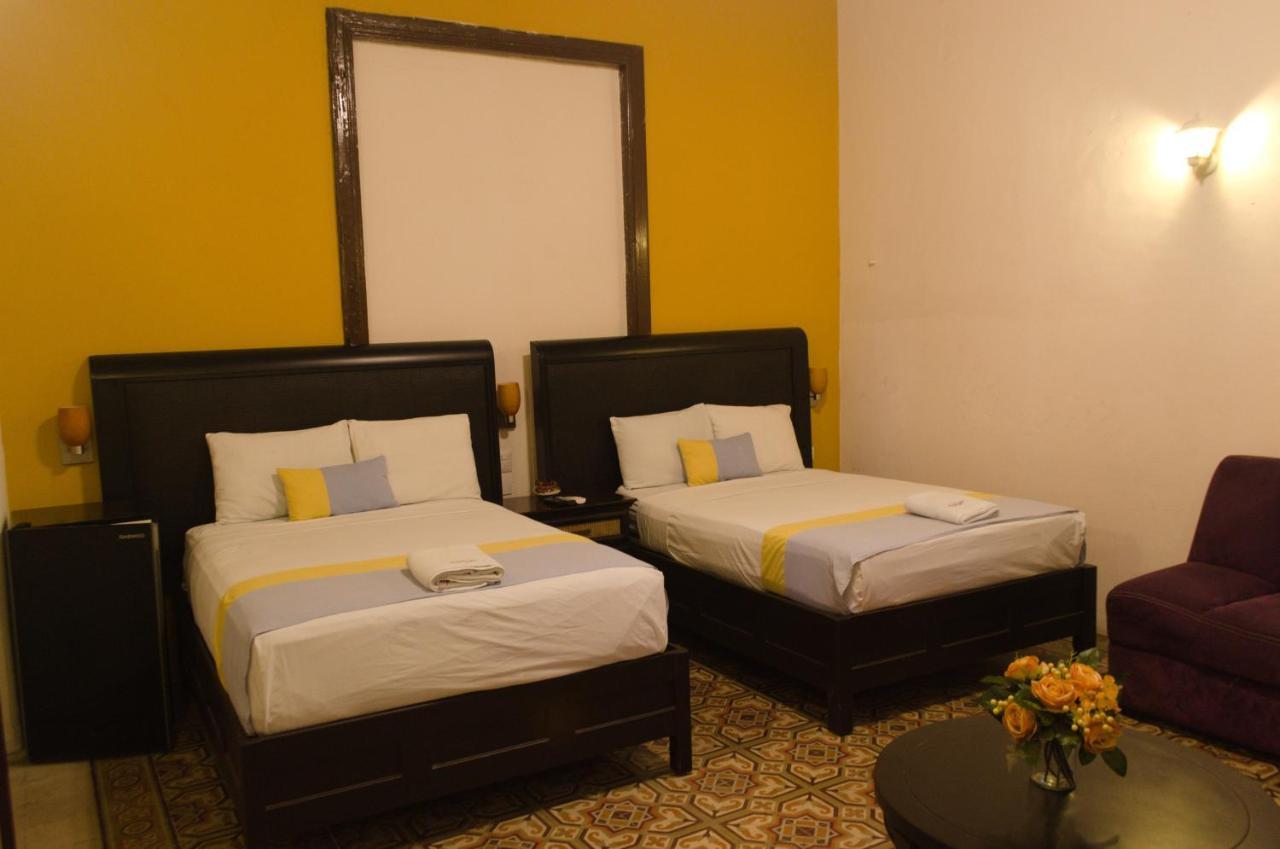 מרידה Hotel Real San Juan Suites מראה חיצוני תמונה