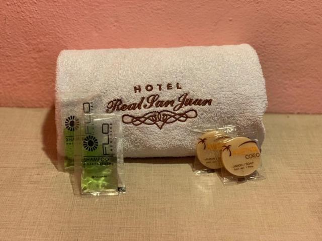 מרידה Hotel Real San Juan Suites מראה חיצוני תמונה